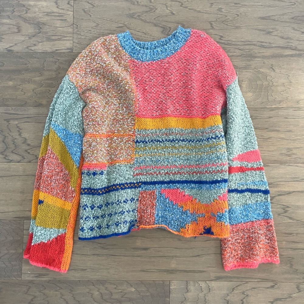 Dry Goods Sweater Size Medium